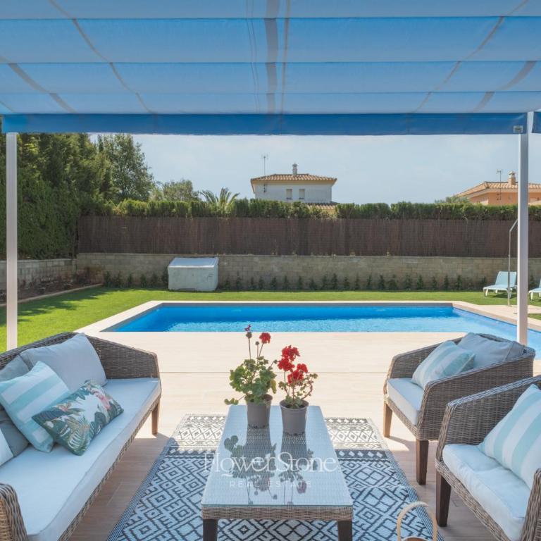 Villa Italia con piscina Urbanización Roche - Villa - 51