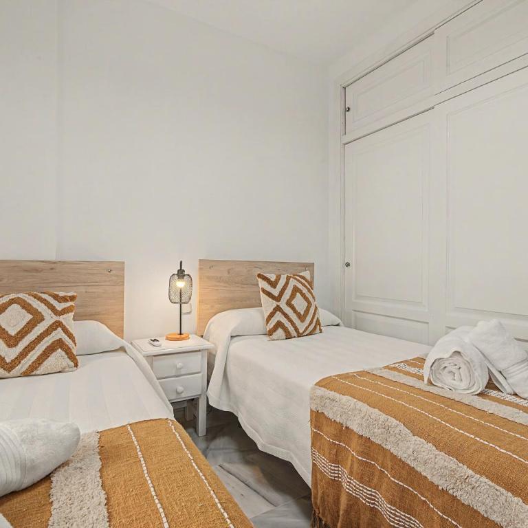 Gilarez - Appartement 2 Chambres Deluxe avec Balcon - 13