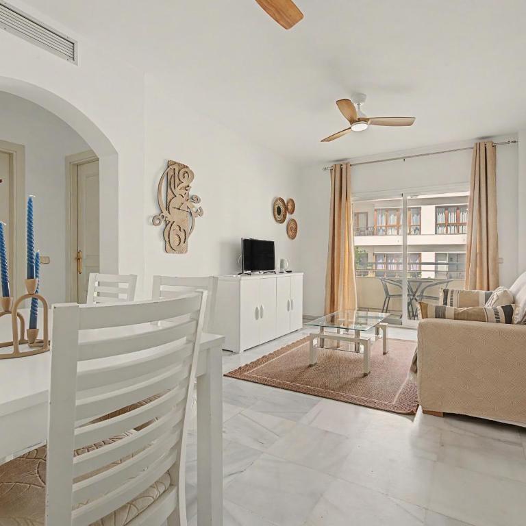 Gilarez - Appartement 2 Chambres Deluxe avec Balcon - 16