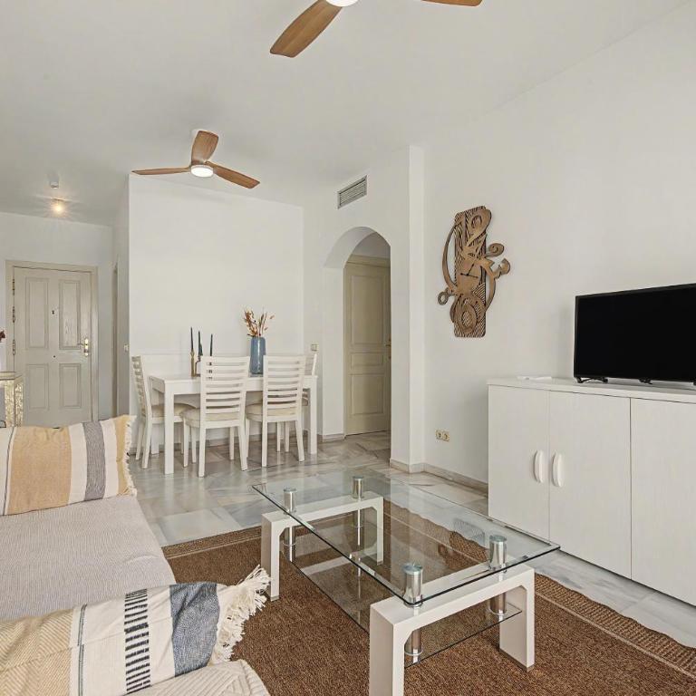 Gilarez - Appartement 2 Chambres Deluxe avec Balcon - 15