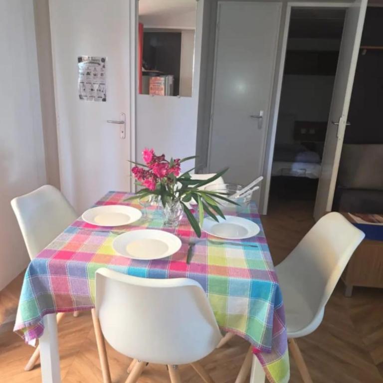 Mobil-home 3 chambres 8 personnes - Bungalow - 8