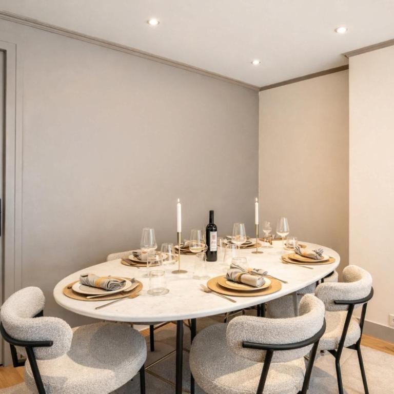 Eiffel Tower - family flat with elevator access - Apartamento - 24