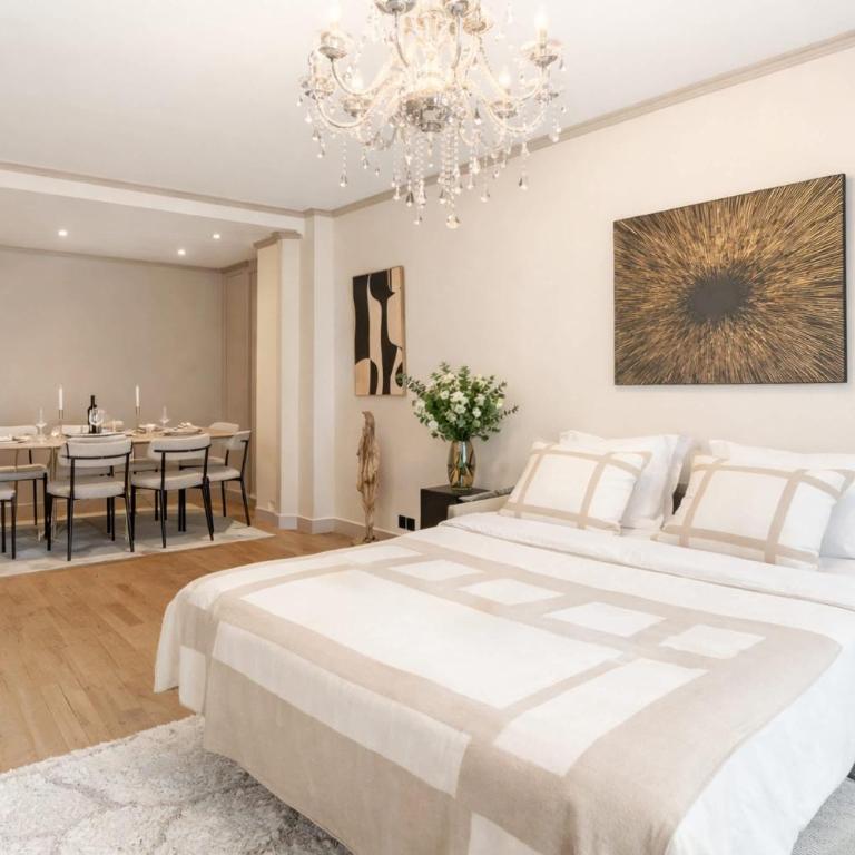 Eiffel Tower - family flat with elevator access - Apartamento - 32