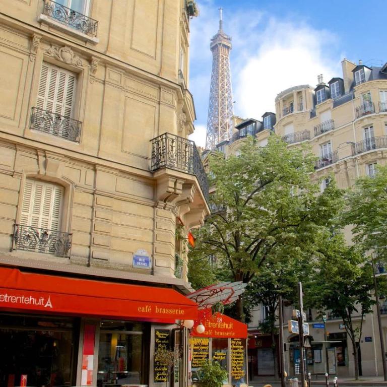 Eiffel Tower - family flat with elevator access - Apartamento - 39