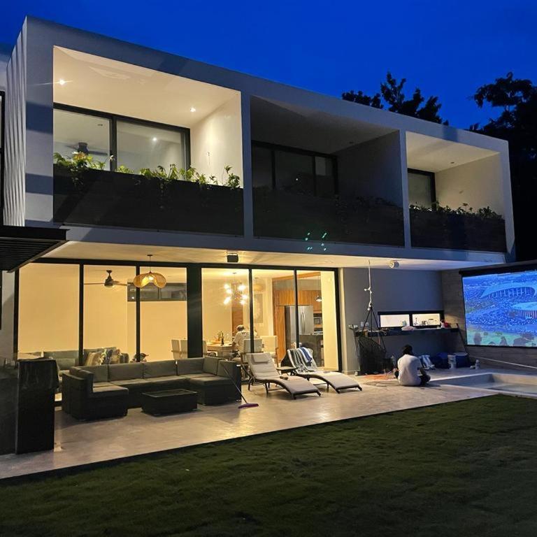 YaaX Jungle Villa Oasis BeachClub Access Included - Haus mit 5 Schlafzimmern - 24