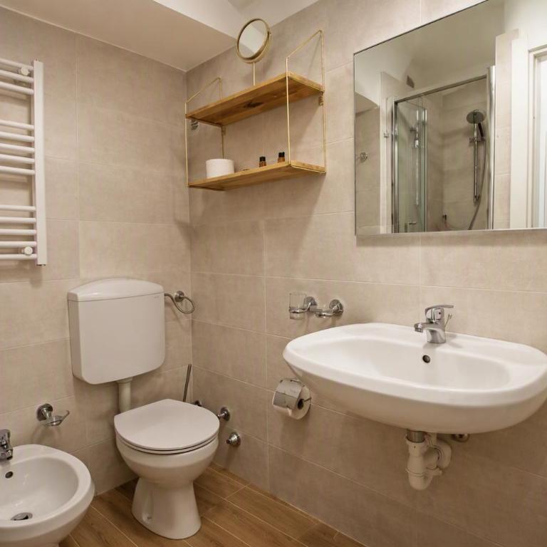 ITERIS COLLECTION Como - One-Bedroom Apartment - 3