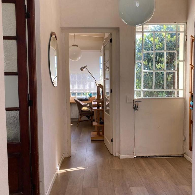 Hermosa casa con jardin y pileta - Two-Bedroom House - 17