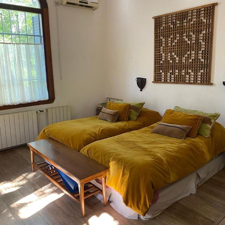 Hermosa casa con jardin y pileta - Two-Bedroom House - 12