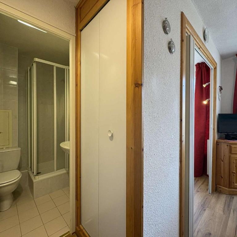 Appartement Montgenèvre - 2 chambres, balcon, lave-linge, TV - Appartement 1 Chambre - 10