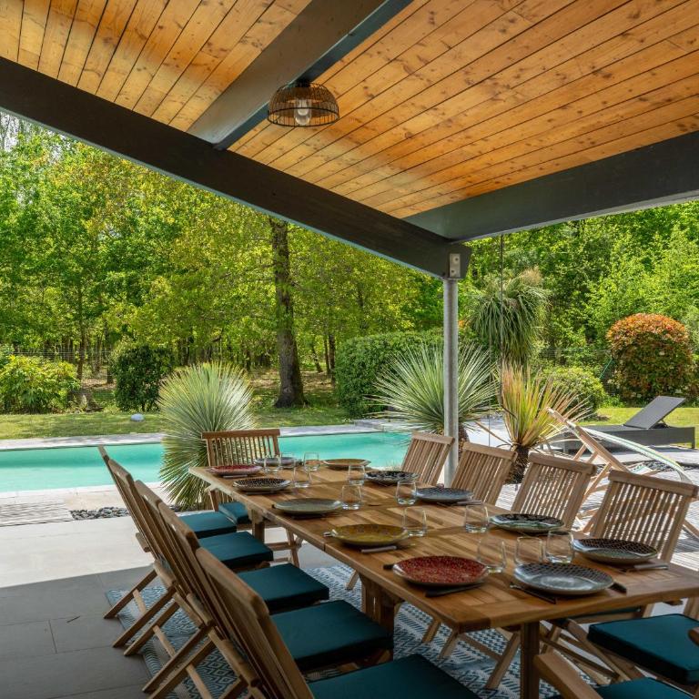 Villa Contemporaine 14 Pers. avec Piscine Chauffée et Jardin - Dune du Pyla et Plages à Proximité - FR-1-319-512 - Villa 3 Chambres - 32