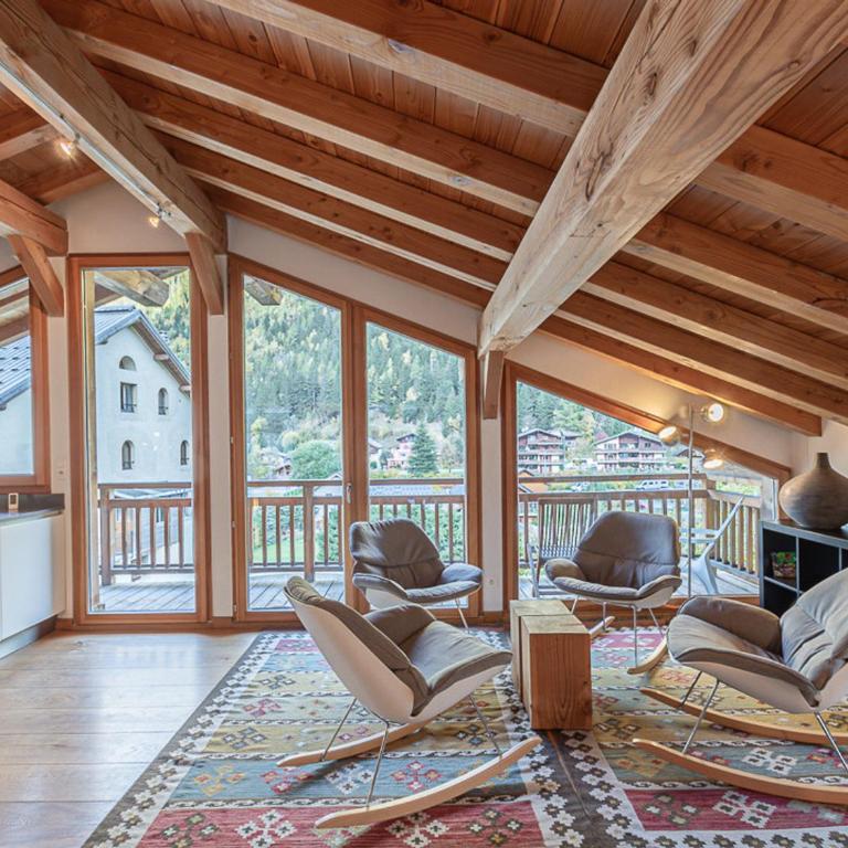 Superbe chalet 4 étoiles 8 pers, proche pistes, Wi-Fi, parking - FR-1-343-184 - Three-Bedroom Chalet - 9