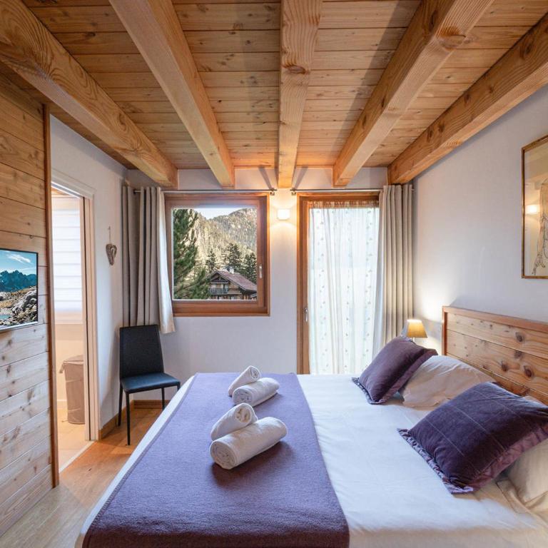 Superbe chalet 4 étoiles 8 pers, proche pistes, Wi-Fi, parking - FR-1-343-184 - Three-Bedroom Chalet - 11