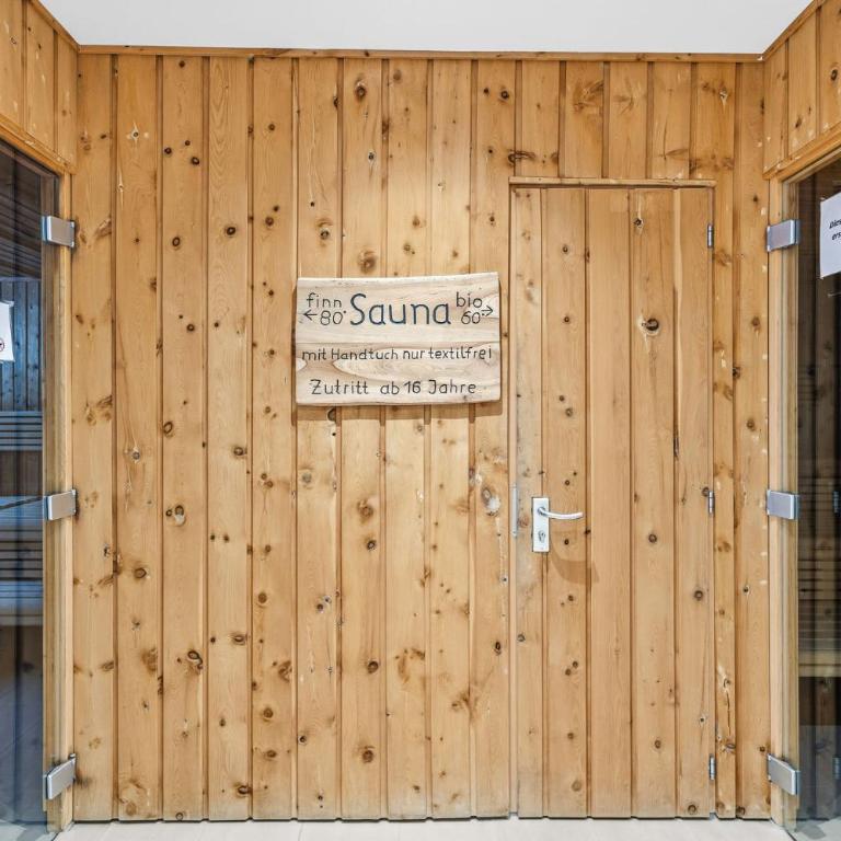 Ferienwohnung Bergtraum mit Pool und Sauna - Apartment mit 2 Schlafzimmern - 51