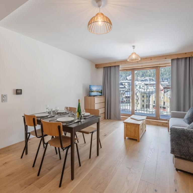 Cozy appartement au centre de Chamonix avec balcon - FR-1-343-274 - Apartment mit 1 Schlafzimmer - 1