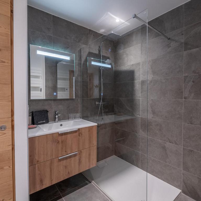 Cozy appartement au centre de Chamonix avec balcon - FR-1-343-274 - Apartment mit 1 Schlafzimmer - 6