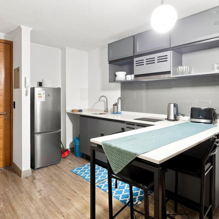 Oceana Suites La Cisterna - Two-Bedroom Apartment with City View - 9