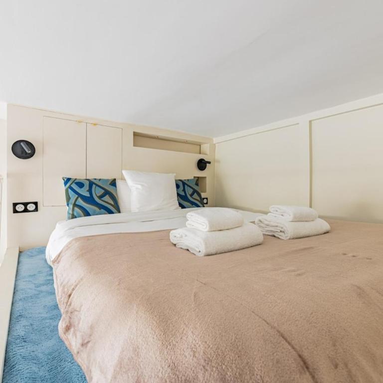Mobility lease - Paris 11th - 2 bedrooms - Place de la Bastille - Studio Duplex - 11
