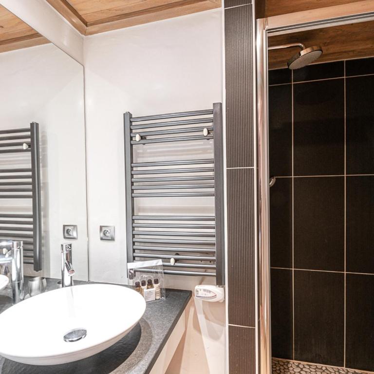 Appartement spacieux à Chamonix - 6 pers - Wifi et parking - FR-1-343-193 - Appartement 2 Chambres - 8