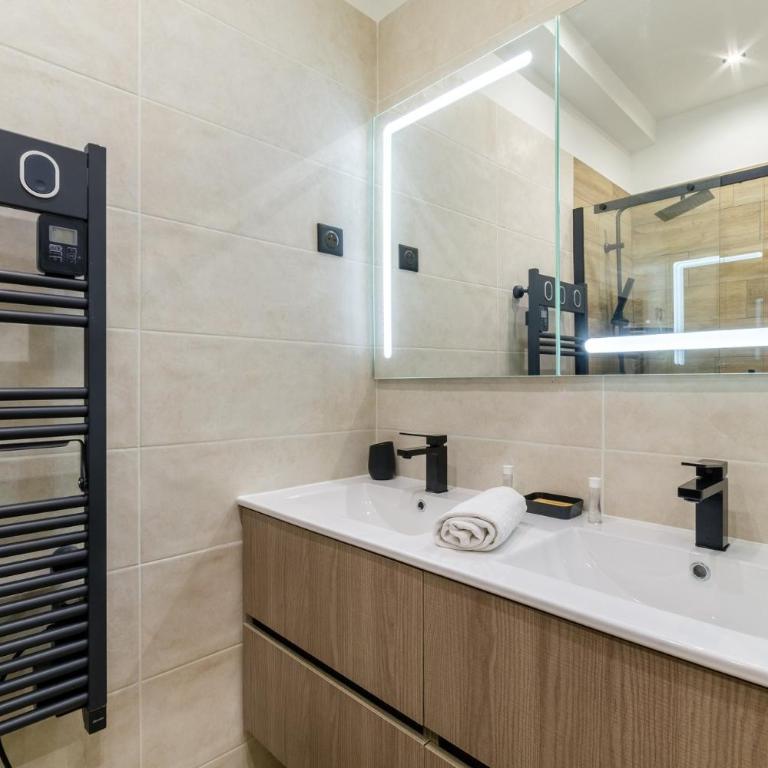 FOCH GRAND - Appartement Antibes proche mer, port et centre 6P - Appartement 2 Chambres - 2