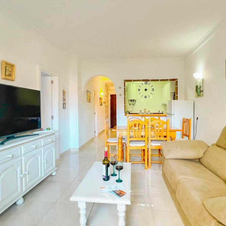 Casa Romero - Two-Bedroom House - 4