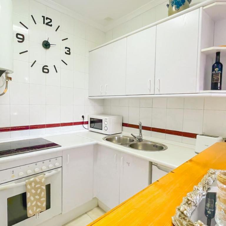 Casa Romero - Two-Bedroom House - 13