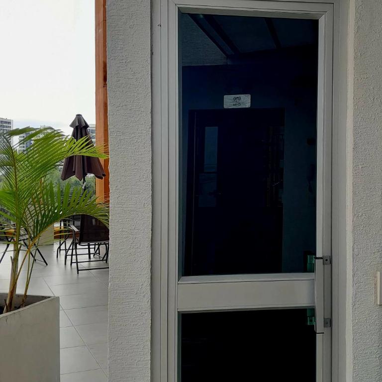 Belmonte 316 en Armenia, Ubicación Estratégica, Piscina, Cama King y Parqueadero Cubierto Gratis, Ideal Eje Cafetero - Two-Bedroom Apartment - 25