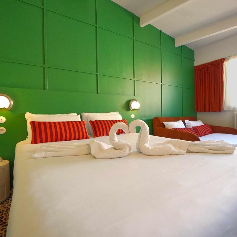 Hôtel Le Moderne - Chambre Quadruple - 4
