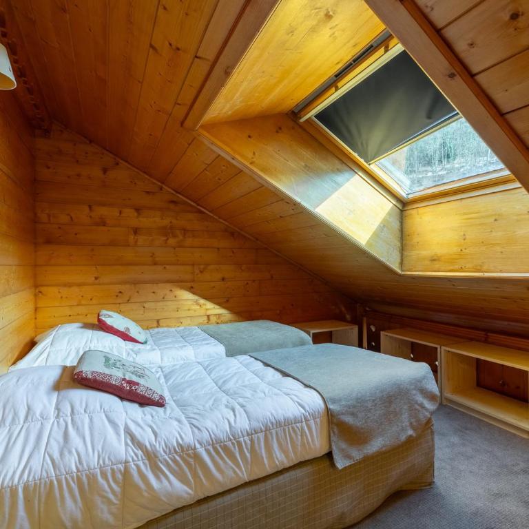 Méribel : Appartement spacieux pour 10 pers, 5 pièces avec piscine et parking - FR-1-411-1006 - Appartamento con 4 Camere da Letto - 17