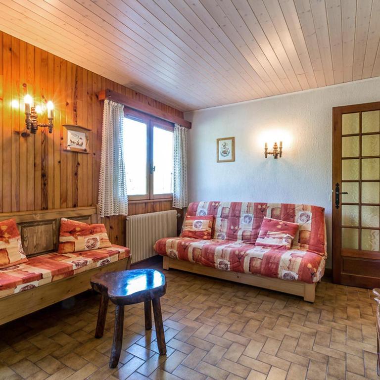 Rez de chalet calme avec terrasse - 2 chambres, proche pistes à La Clusaz - Appartement 2 Chambres - 11