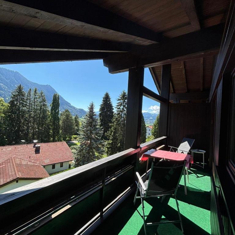 Ferienwohnung Grüntenausblick Bergblick & 2 Balkone im Allgäu - Apartment mit 1 Schlafzimmer, Balkon und Bergblick - 15