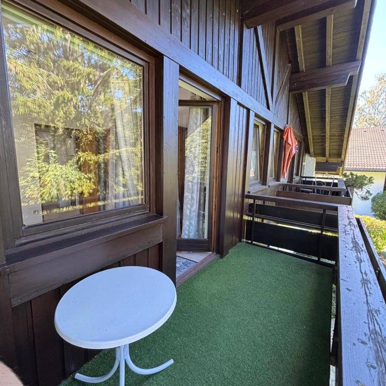 Ferienwohnung Grüntenausblick Bergblick & 2 Balkone im Allgäu - Apartment mit 1 Schlafzimmer, Balkon und Bergblick - 18