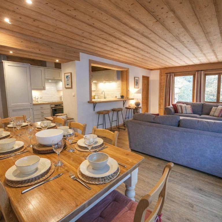 Chalet familial au cœur du village, proche skis et commerces, avec WiFi - Appartement 4 Chambres - 11