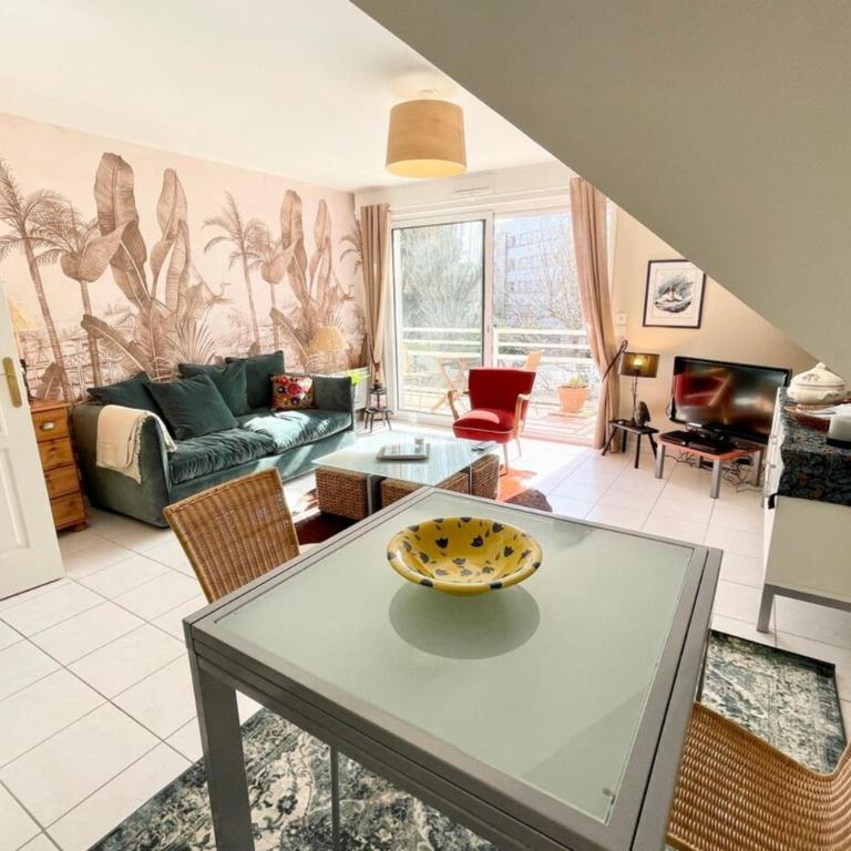 T2 Top Cosy Balcon 150m des plages - Appartement - 9