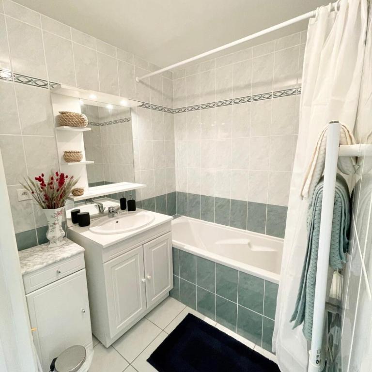 T2 Top Cosy Balcon 150m des plages - Appartement - 20