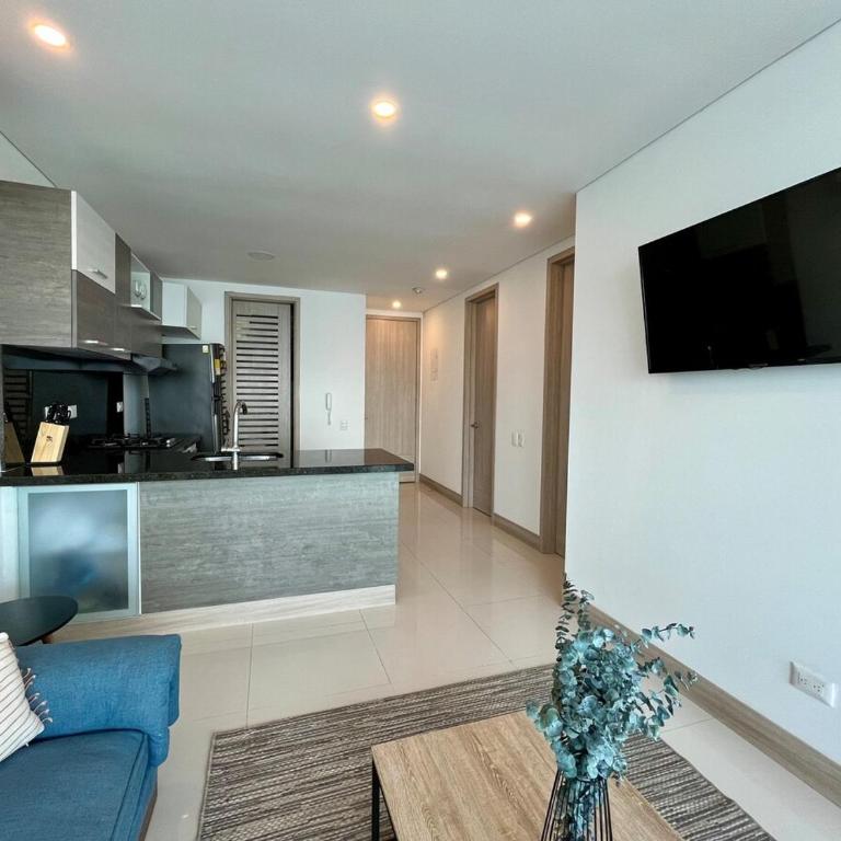 Visitors Allowed - Ocean View - 28th Floor - One-Bedroom Apartment with Balcony and Sea View - 30