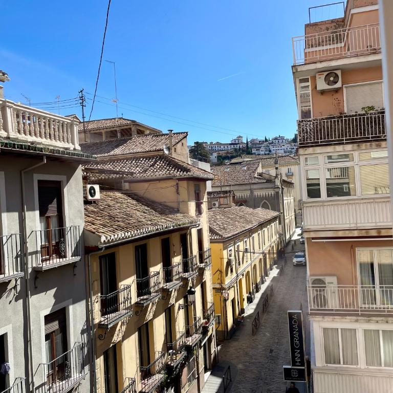 H&H Suite El Santisimo - Three-Bedroom Apartment - 11