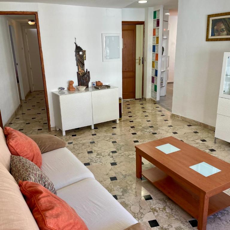 H&H Suite El Santisimo - Three-Bedroom Apartment - 2