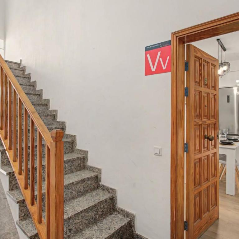 Danacris - Two-Bedroom Apartment - 18