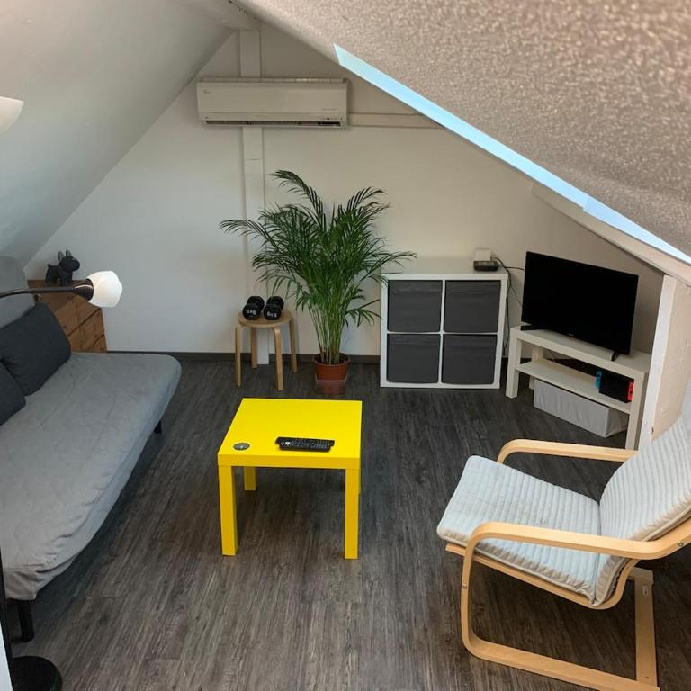 Studio cosy sous les toits - Appartement 2 Chambres - 4