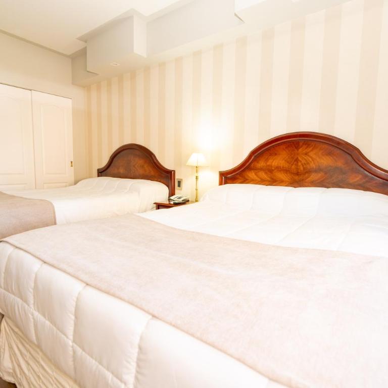 San Nicolas Plaza - Superior Family Room - 3