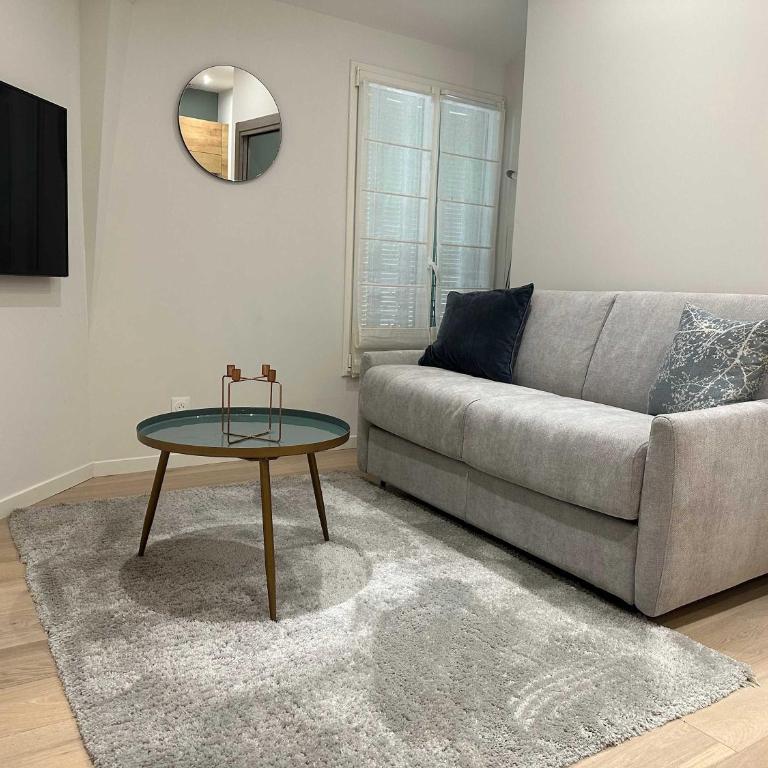 Scandinavian Urban 4 - 1BR apartment in Cannes center close to the beach and the Palais - Apartment - 15