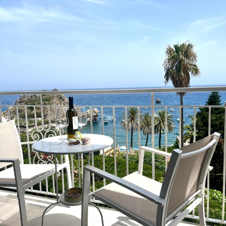 B&B A Due Passi Dal Mare - Camera Tripla Superior con Vista Mare - 8