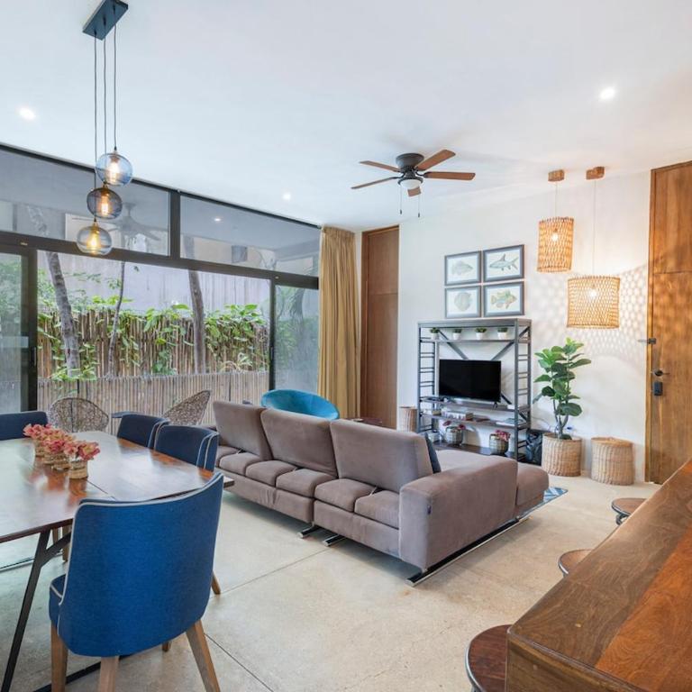Cosy Designed 5BDR 8beds dual apts w amenities - Apartment - 2