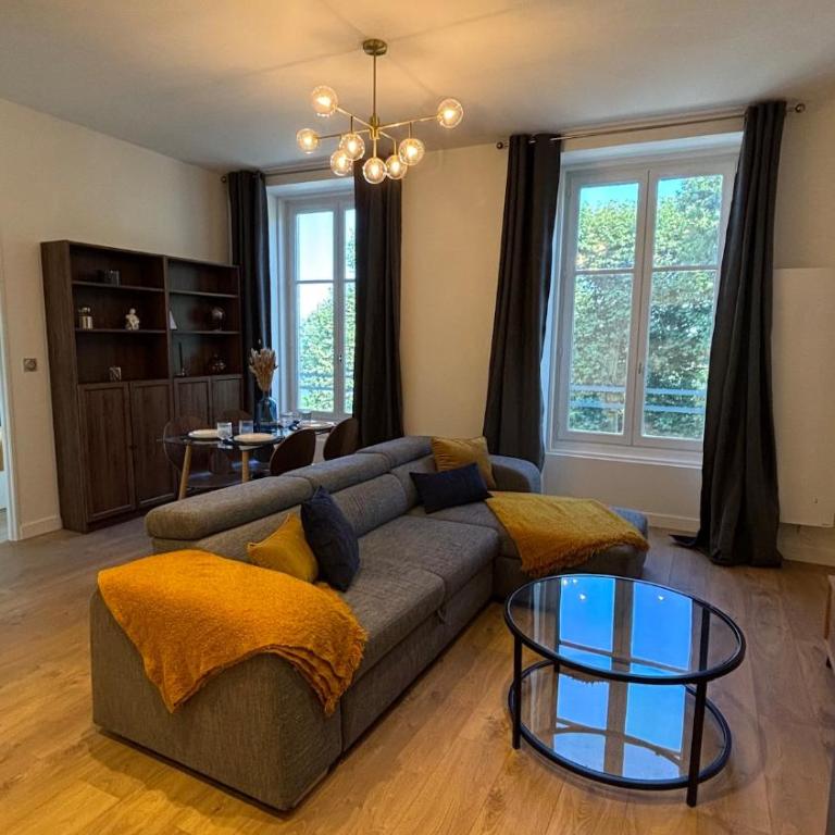 Charmant appartement refait à neuf vue sur Loire - Appartement 1 Chambre - 1