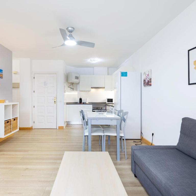 Home2Book Beachside Bright Apt, El Médano - Appartamento - 9