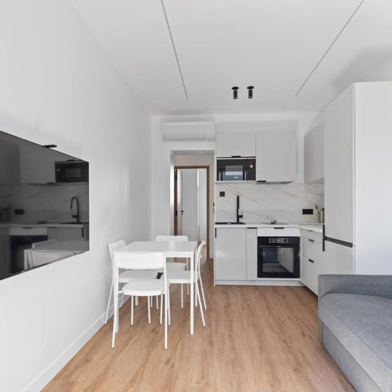 Printemps Terrasse 6 personnes Juan les Pins Centre - Appartement 2 Chambres - 6