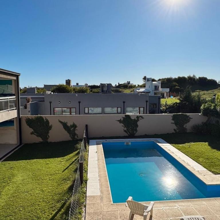 Departamento con Pileta y Parrillas - Condominio el faro - Apartamento de 1 dormitorio - 4