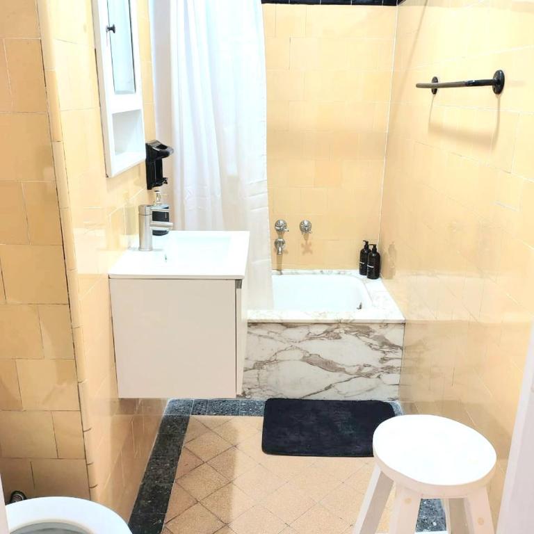Light and Art Deco Design x 4, Obelisco - Two-Bedroom Apartment - 41