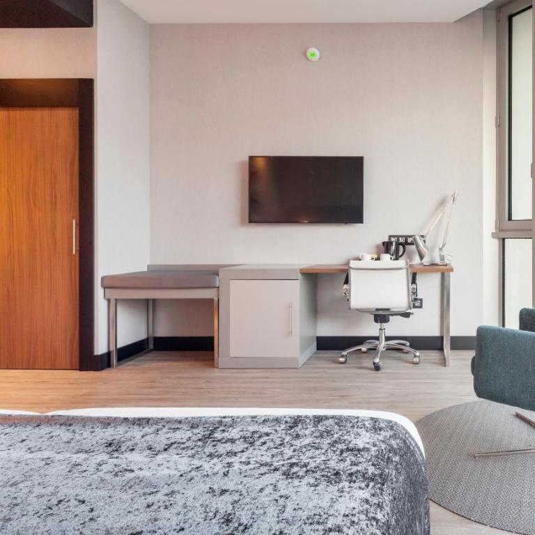 Ilunion Atrium - Barrierefreies Zimmer - 6