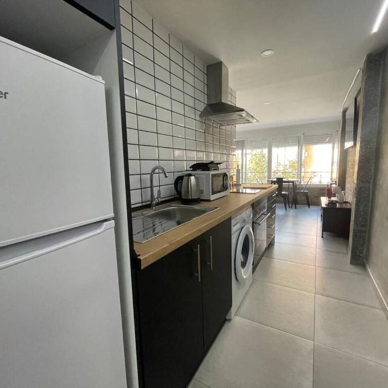Apartamento de temporada - Benidorm JL 1-2 - Apartment mit 1 Schlafzimmer, Balkon und Stadtblick - 8